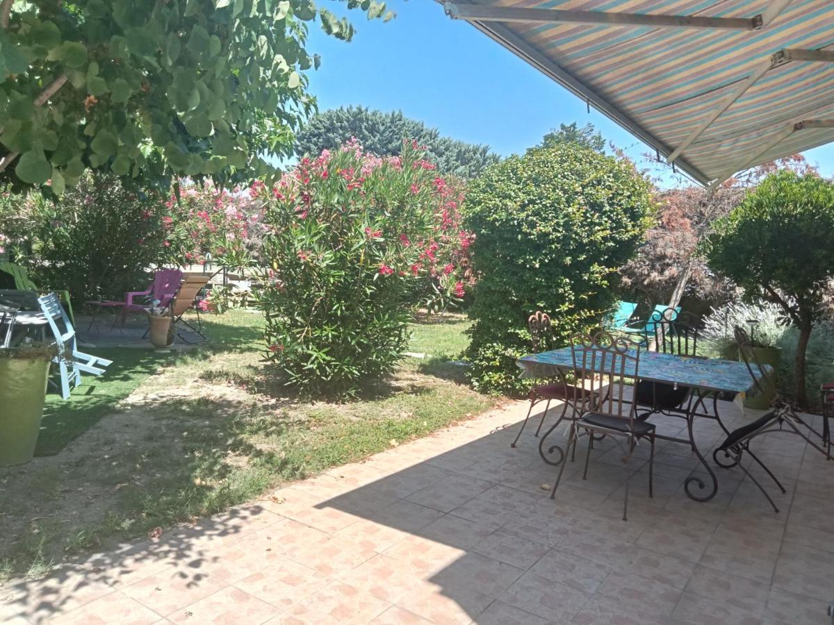 Willa Cosy En Provence Maillane Zewnętrze zdjęcie